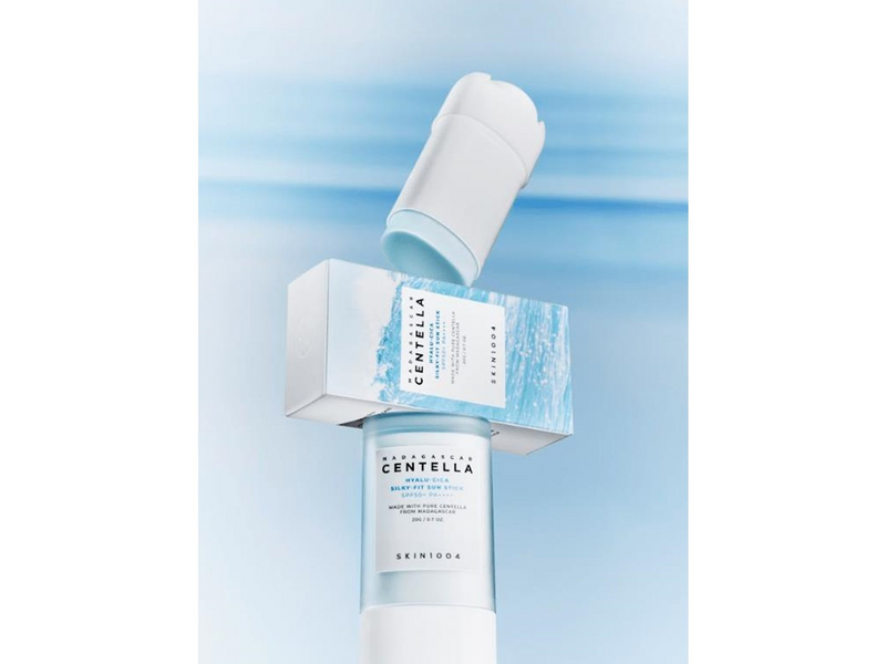 SKIN1004 Madagascar Centella Hyalu-Cica Silky-Fit Sun Stick SPF50+ PA++++ 20g