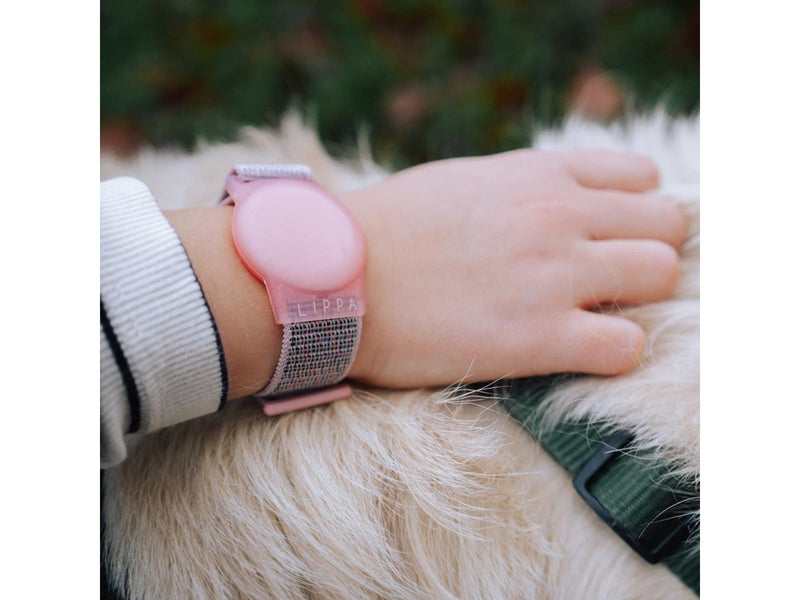 Lippa Nylon Wristband for AirTag and Smart Finder – Pink