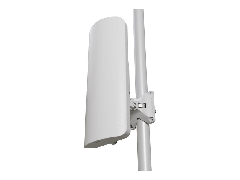 MikroTik mANTBox ax 15s