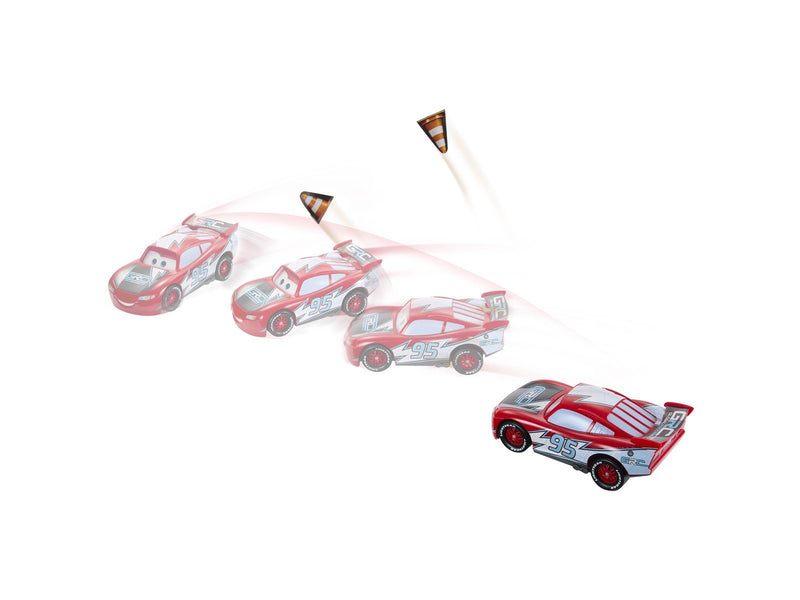 Disney Pixar Cars Global Racers Cup Drift & Race Lightning McQueen