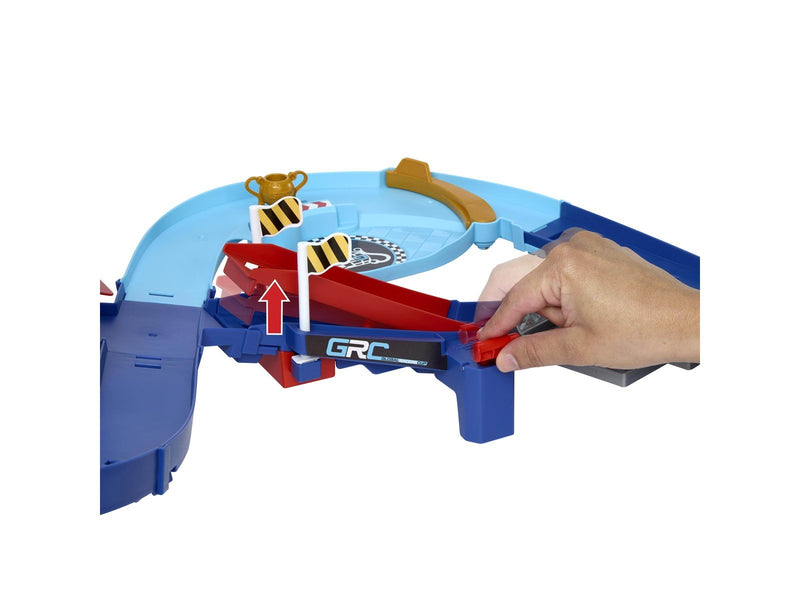 Disney Pixar Cars Global Racers Cup GRC Jumping Raceway Playset