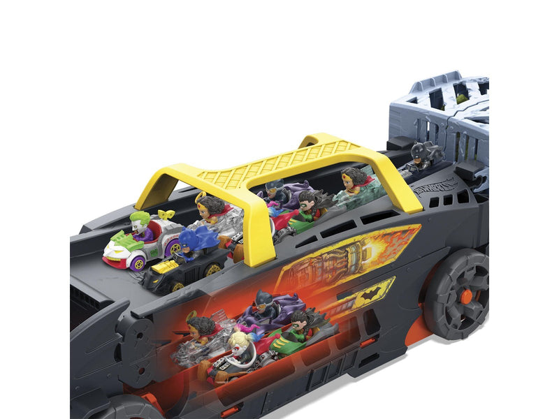 Hot Wheels RacerVerse Batman's Escape Chase