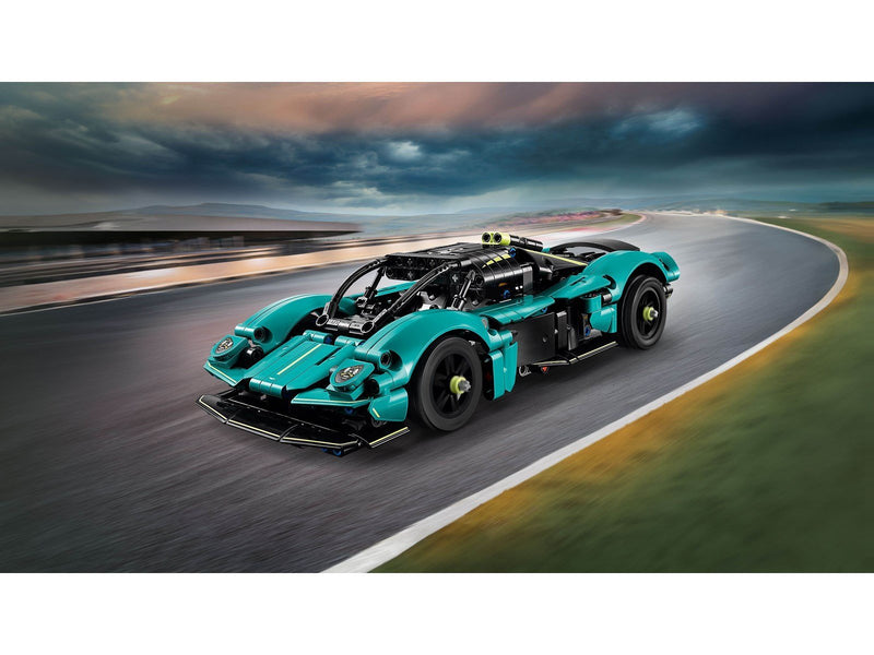 LEGO Technic 42208 Aston Martin Valkyrie