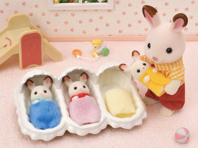 Sylvanian Families Triplets Care Set