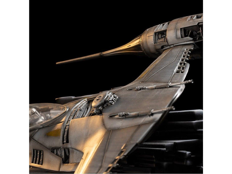 Iron Studios - Star Wars - The Mandalorian's N-1 Starfighter Statue Demi Scale 1/20 - Figur