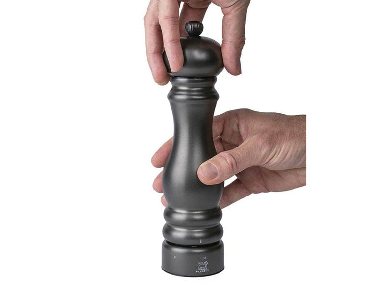 Peugeot Paris chef pepper grinder u'select carbon 22cm