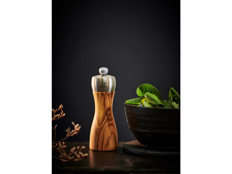 Peugeot FIDJI salt grinder olive wood 15cm