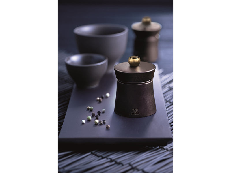 Peugeot Baya pepper grinder wood chocolate 8cm