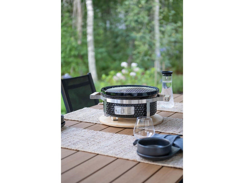 MUSTANG Hibachi Charcoal Grill