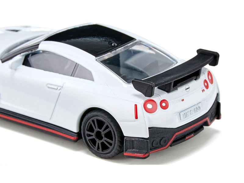 SIKU Nissan GT-R Nismo