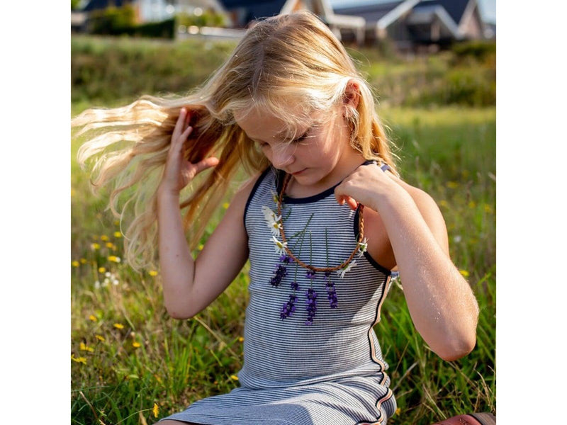 Kikkerland - Huckleberry Make Your Own Fresh Flower Necklace (HB01)