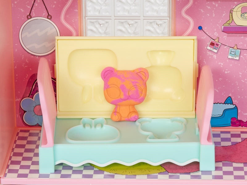 L.O.L. Surprise Squish Sand Magic House Playset