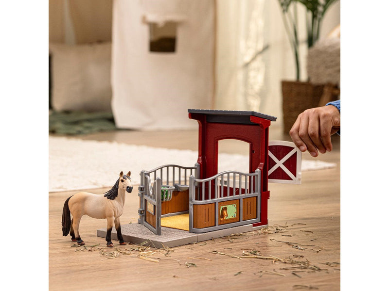 Schleich Farm World Pony Box with Mustang Mare