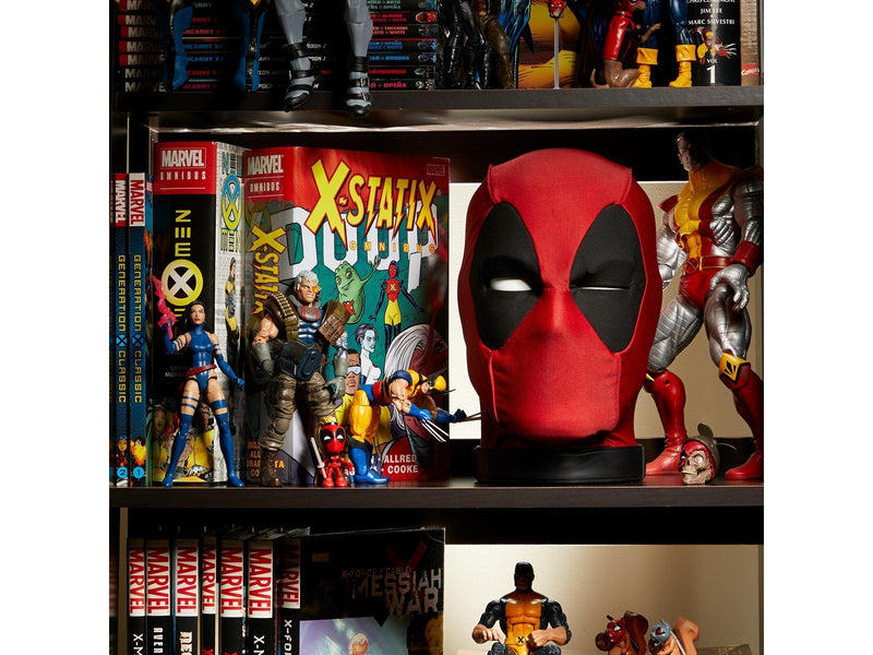 Marvel - Legends Series - Deadpool's Premium Interactive Head
