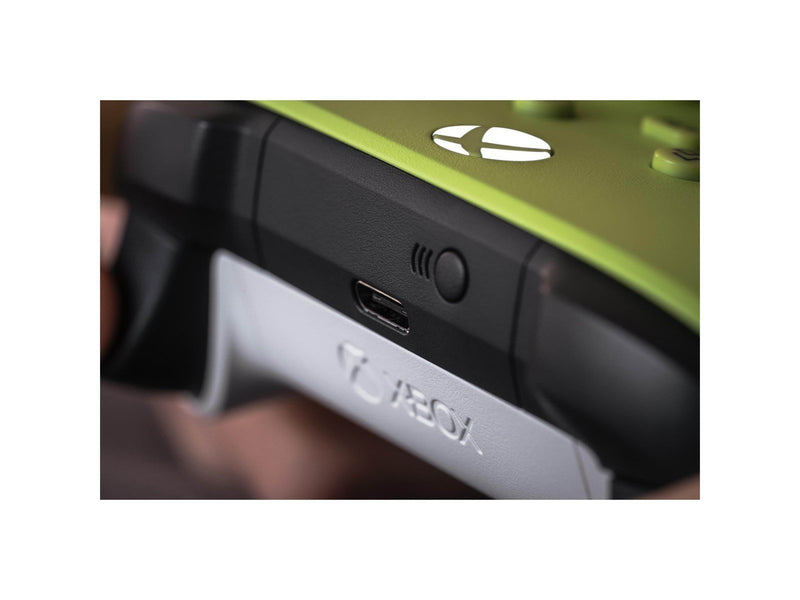 Microsoft Xbox Wireless Controller - Controller