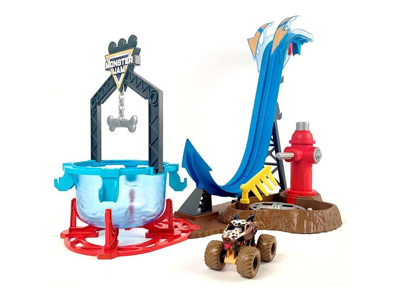 Monster Jam 1:64 Mud Blasters Dunk Tank Playset