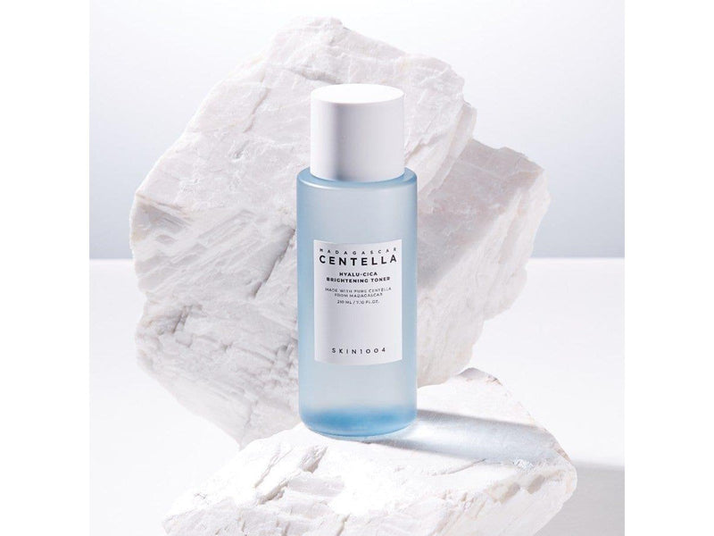 SKIN1004 Madagascar Centella Hyalu-Cica Brightening Toner 30ml