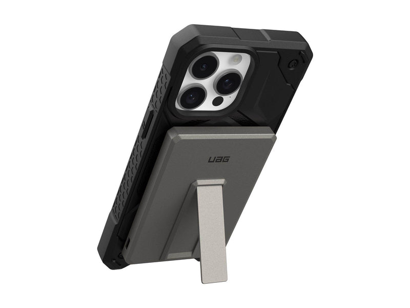 UAG wireless power bank - ultra slim with stand MagSafe compatible - 24 pin USB-C - 20 Watt Powerbank (Akku) - schwarz - 5000 mA