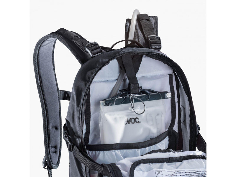 Evoc FR Enduro Blackline 16 backpack