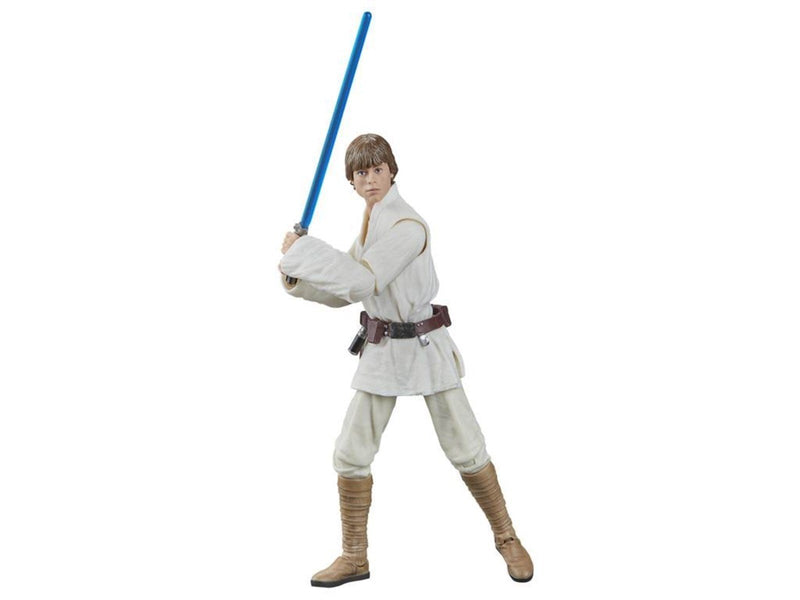 Hasbro Star Wars The Black Series Luke Skywalker Star Wars: A New Hope Collectible 15cm Action Figure