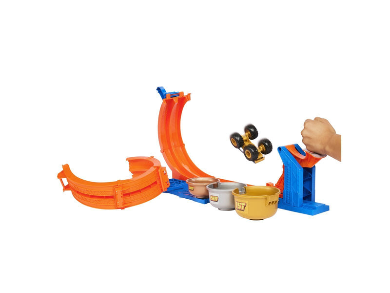 Hot Wheels Monster Trucks Loop & Flip Trophy Challenge Playset