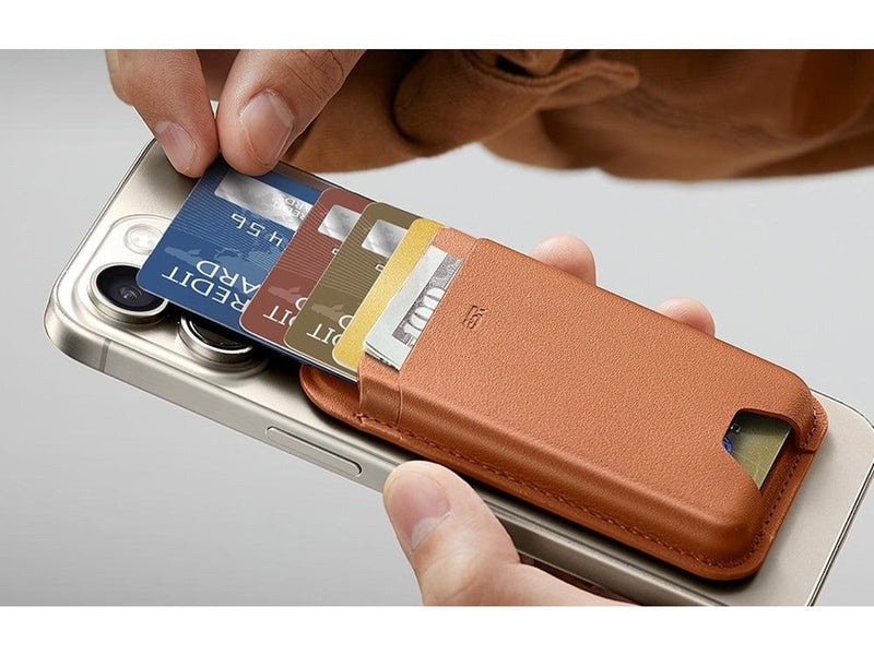 ESR HaloLock Magnetic Wallet (Brown)