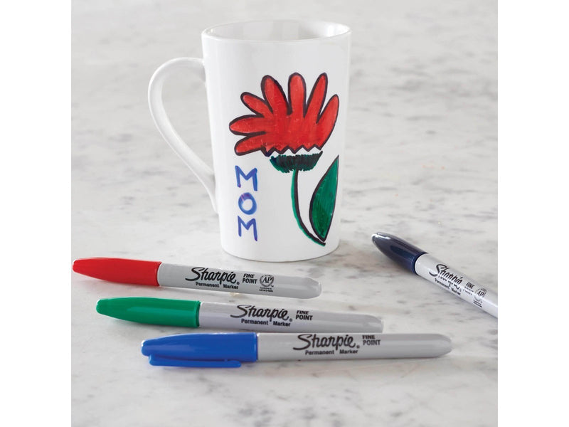 Sharpie Permanent Markers Pen Gift Set | Fine Point & Ultra Fine Point Colouring Pens | Assorted Colours | Includes 2 Colouring