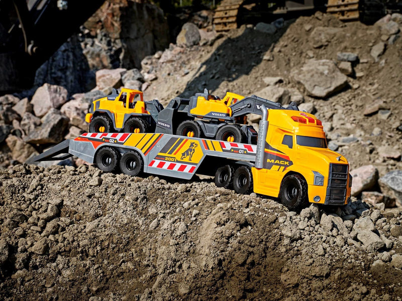 Dickie Mack/Volvo Heavy Loader Truck