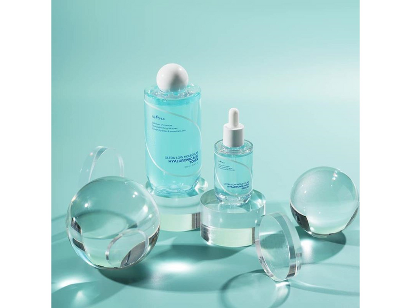 ISNTREE Ultra Low Molecular Hyaluronic Acid Toner