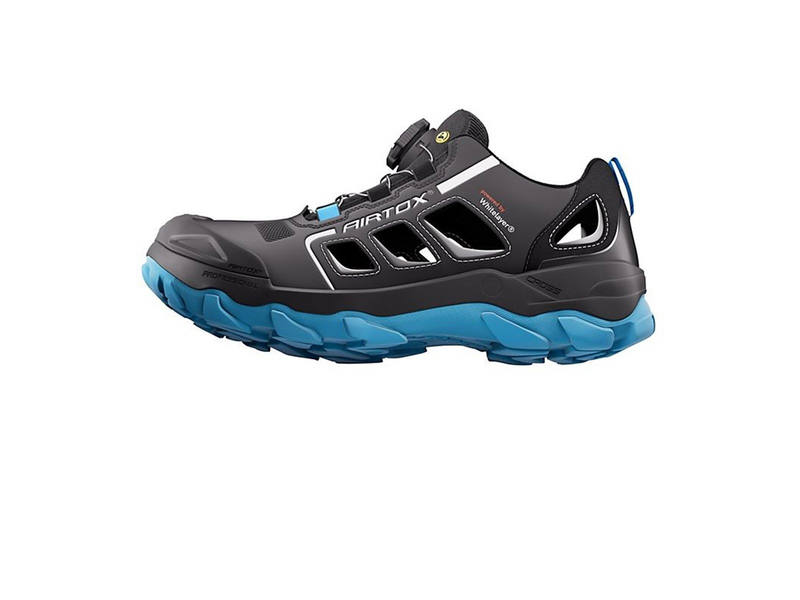 AIRTOX GL22 light safety sandal with coarse sole profile & Whitelayer ESD - Size 42