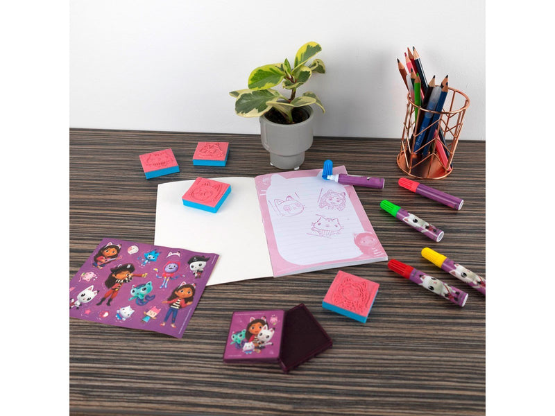 Undercover Mega creative box - Gabby's Dollhouse