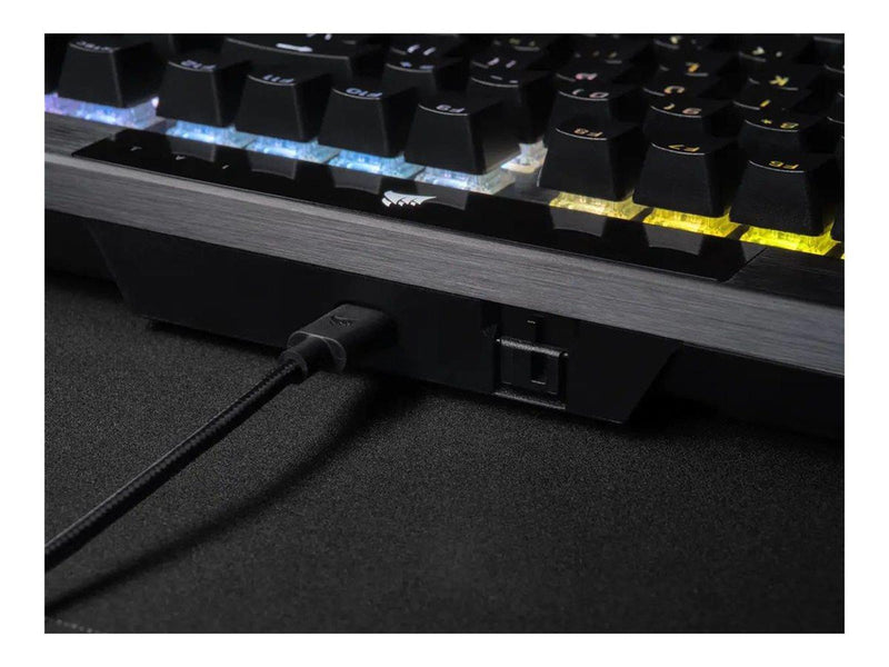 Corsair Gaming K70 PRO RGB - Gaming Tastaturen - Schwarz