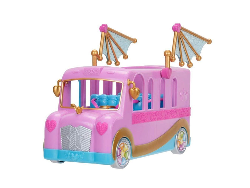 Royale High Bus & Glam Closet