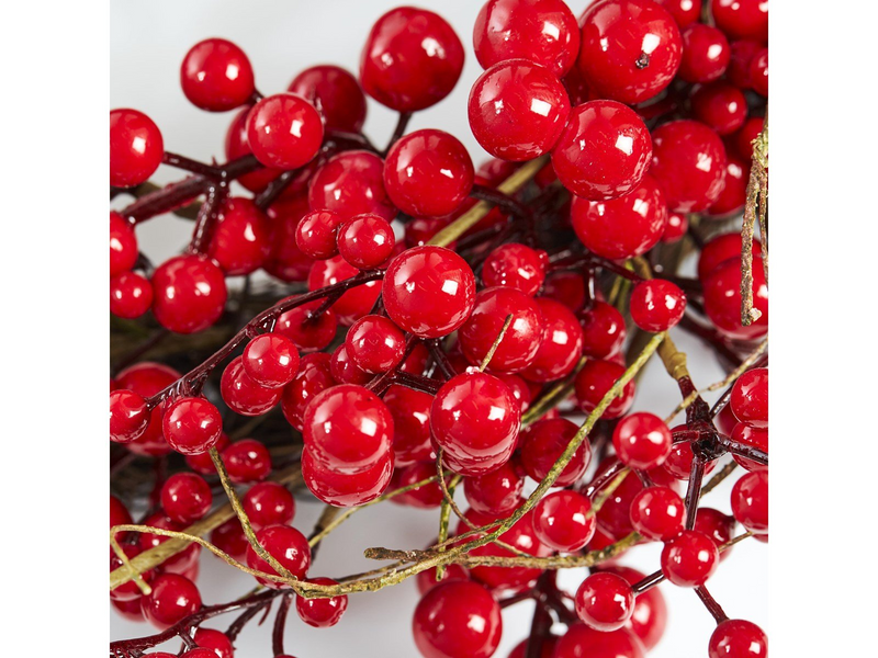 NORDIC WINTER Artificial wreath Ø60 cm w/red berries