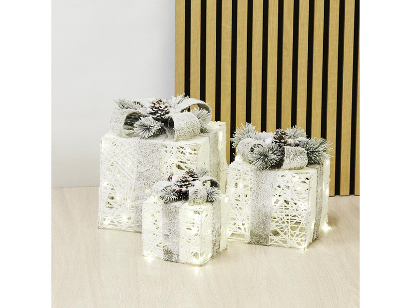 NORDIC WINTER Christmas gifts w/lights - set of 3 pcs - white