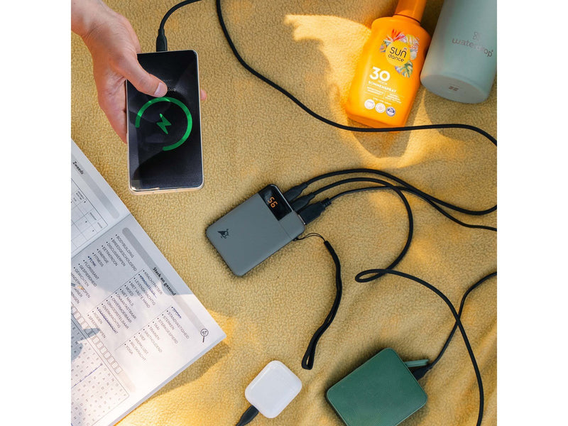 Aqiila Powerbird B5 - 12W - Powerbank (Akku) - schwarz - 5000 mAh