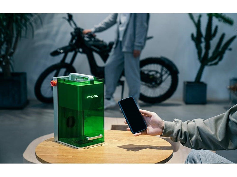 xTool 2-in-1 Laser Engraver F1