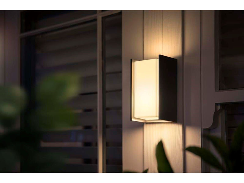 Philips Hue Outdoor Turaco Wandleuchte