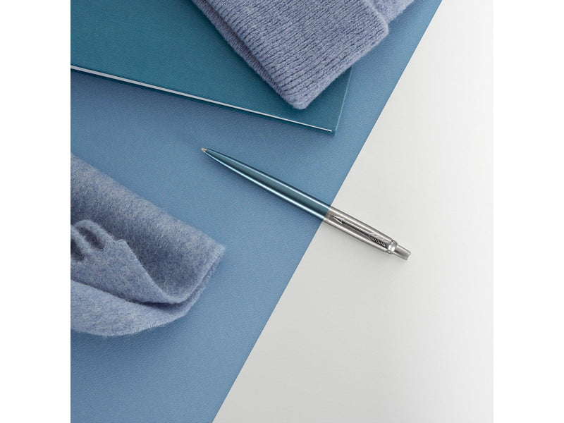 Parker Jotter Kugelschreiber | Waterloo Blue | Mittlere Spitze | Blaue Tinte | Geschenkbox
