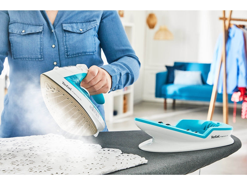 Tefal Dampfbügeleisen Freemove Air FV6520E0
