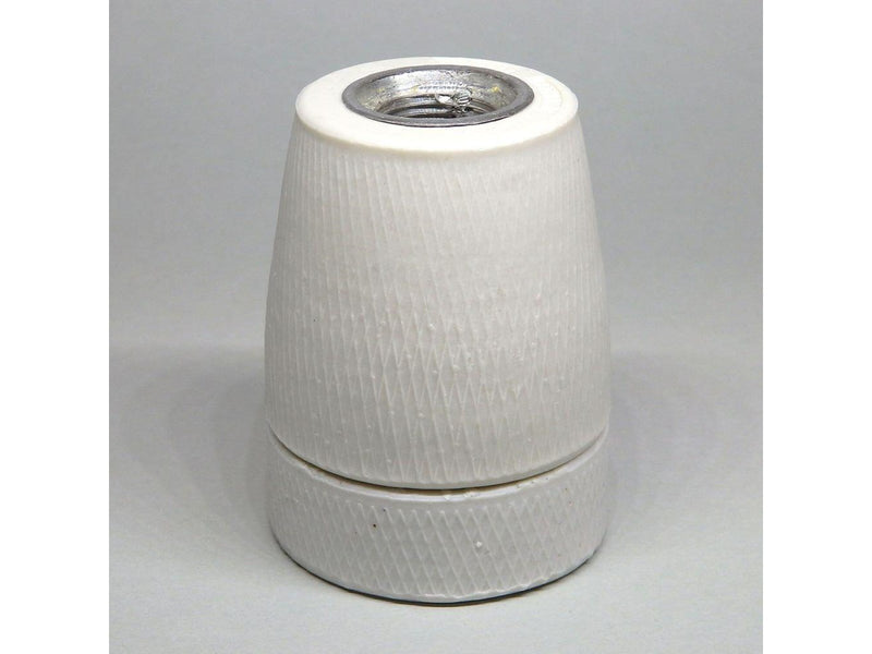 Teknisk Belysnings Industri E27 porcelain lampholder 3/8 rg w/e