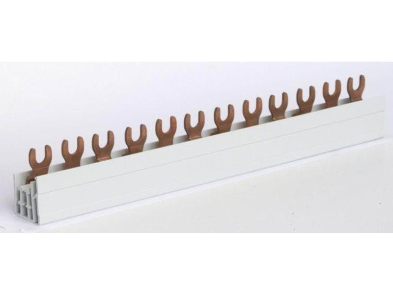 Hager Insulated busbar 3x(p+n) 80a fork 16mm2