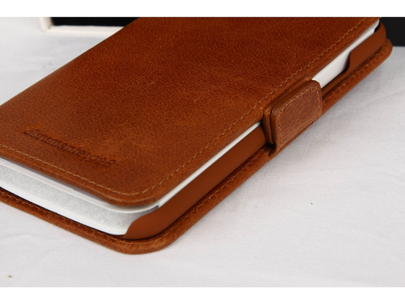 dbramante1928 Apple iPhone 11 Pro Copenhagen Plus - Brown