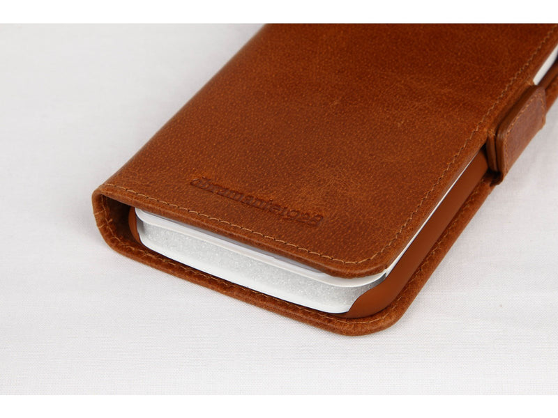 dbramante1928 Apple iPhone 11 Pro Copenhagen Plus - Brown