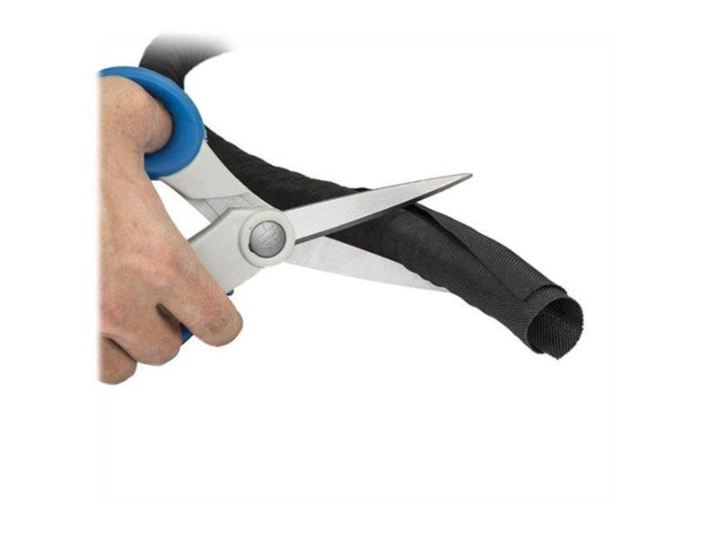 StarTech.com 15' / 4.6 m Cable Management Sleeve - Trimmable Fabric cable concealer
