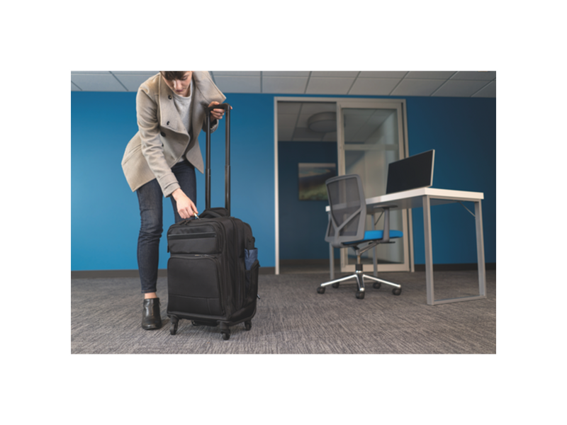 Kensington Contour™ 2.0 17” Pro Overnight Laptop Spinner