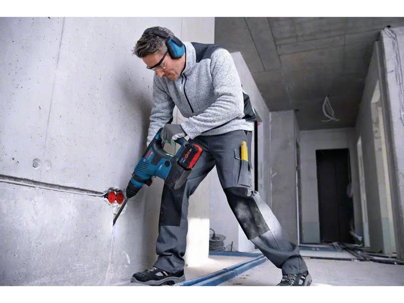 Bosch Professional GBH 18V-34 CF Professional