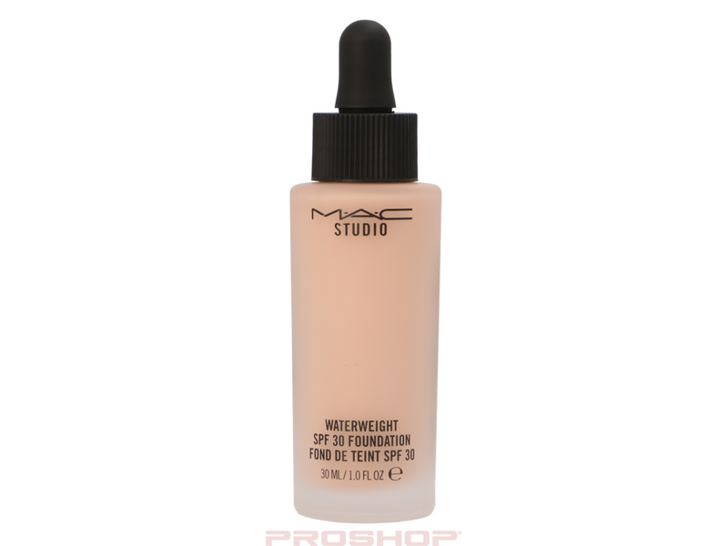 MAC Studio Waterweight Foundation SPF30 - NW20