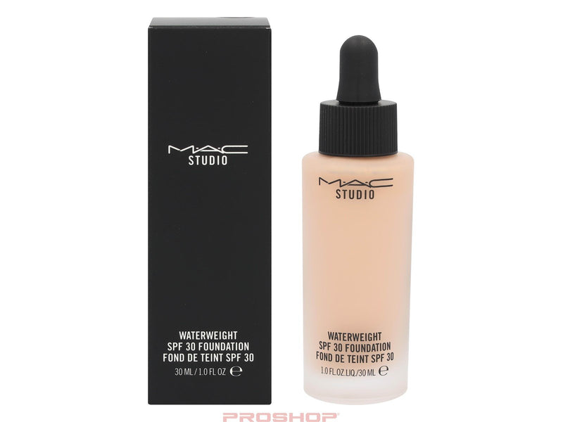 MAC Studio Waterweight Foundation SPF30 - NW20