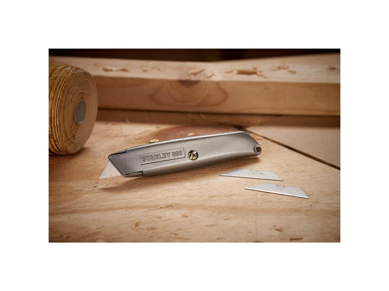 Stanley 6 in Classic 99® Retractable Utility Knife